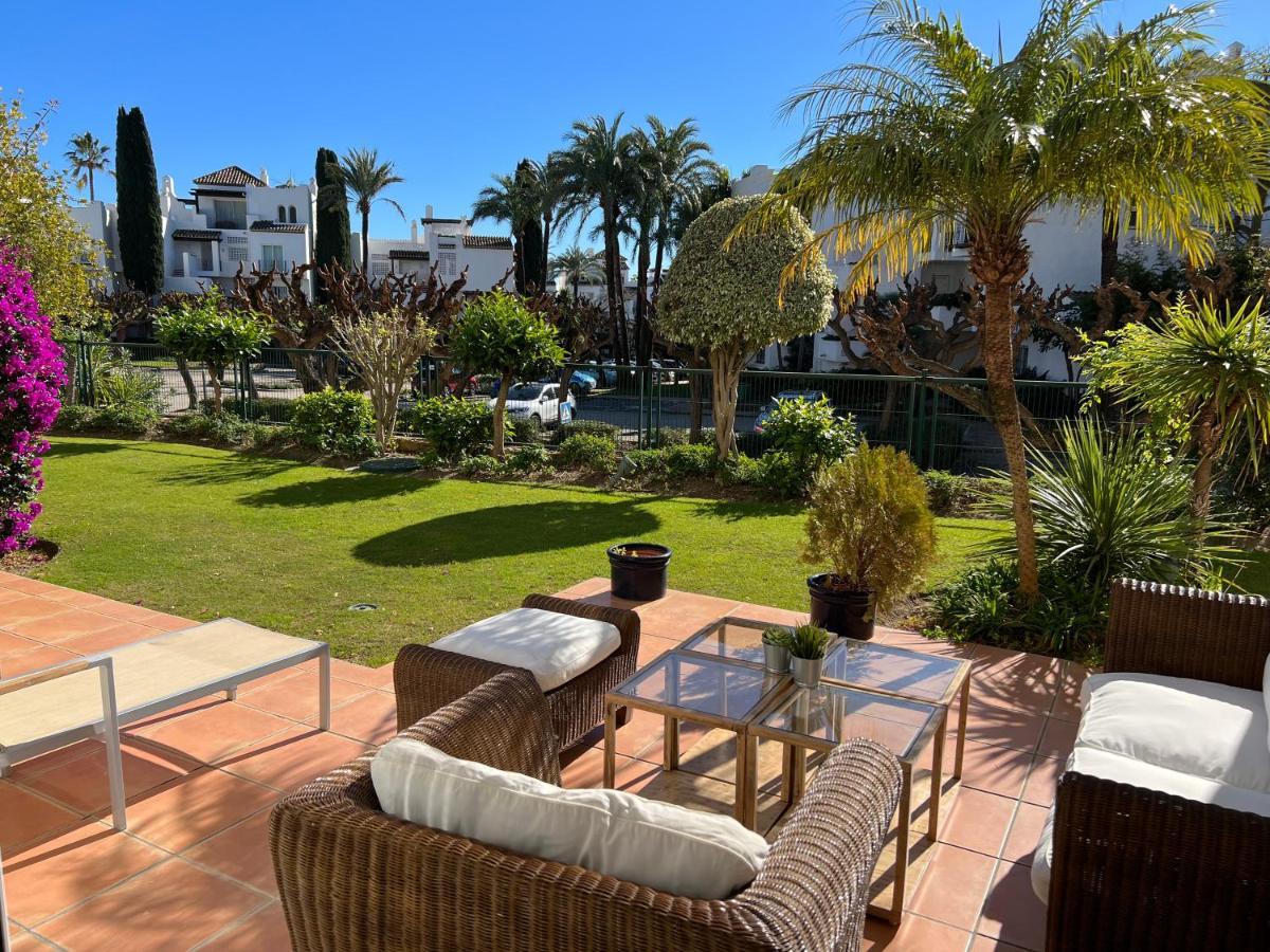 Alcazaba Beach Estepona Exteriör bild